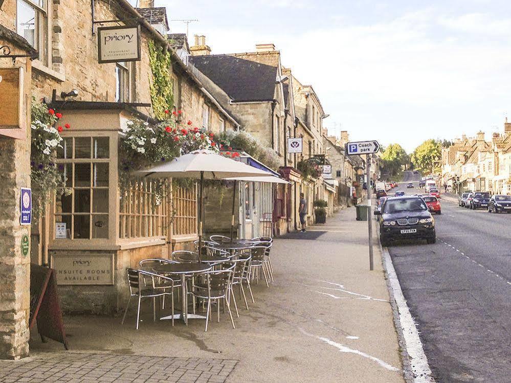 Priory Tearooms Burford With Rooms エクステリア 写真